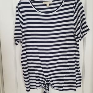 Michael Kors short sleeve knot front tee